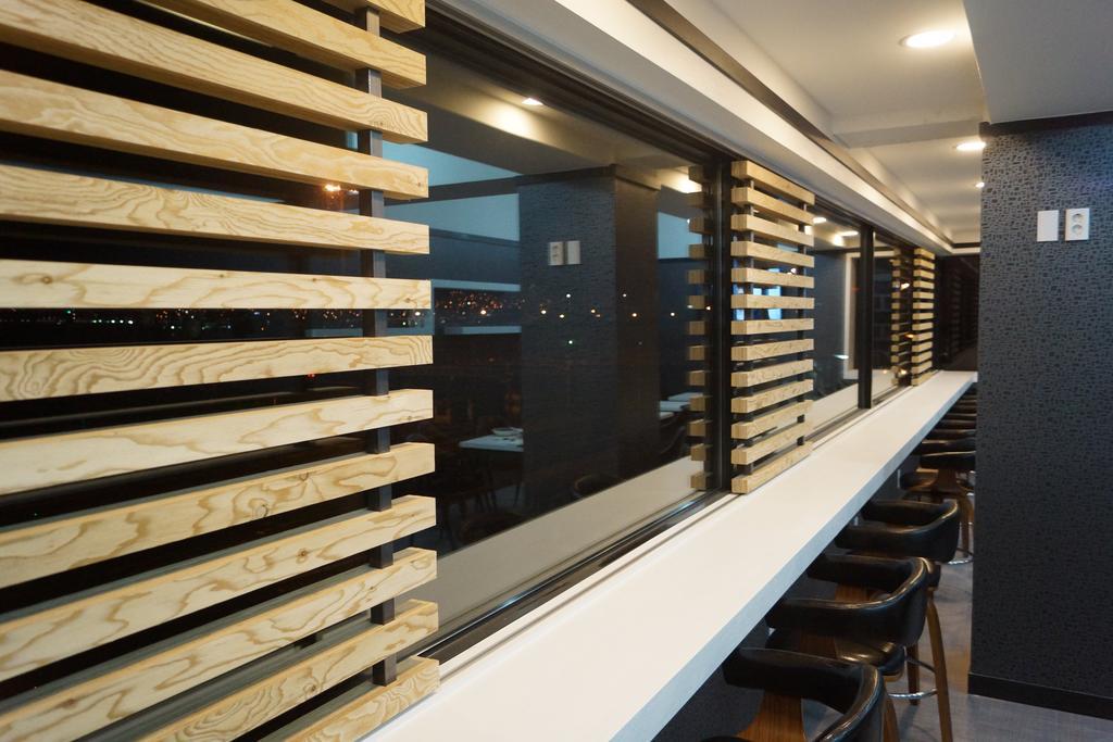 Mozzihostel Busan Station Εξωτερικό φωτογραφία