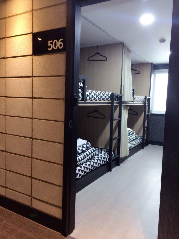 Mozzihostel Busan Station Εξωτερικό φωτογραφία